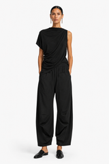 Blusa Asimétrica Negra